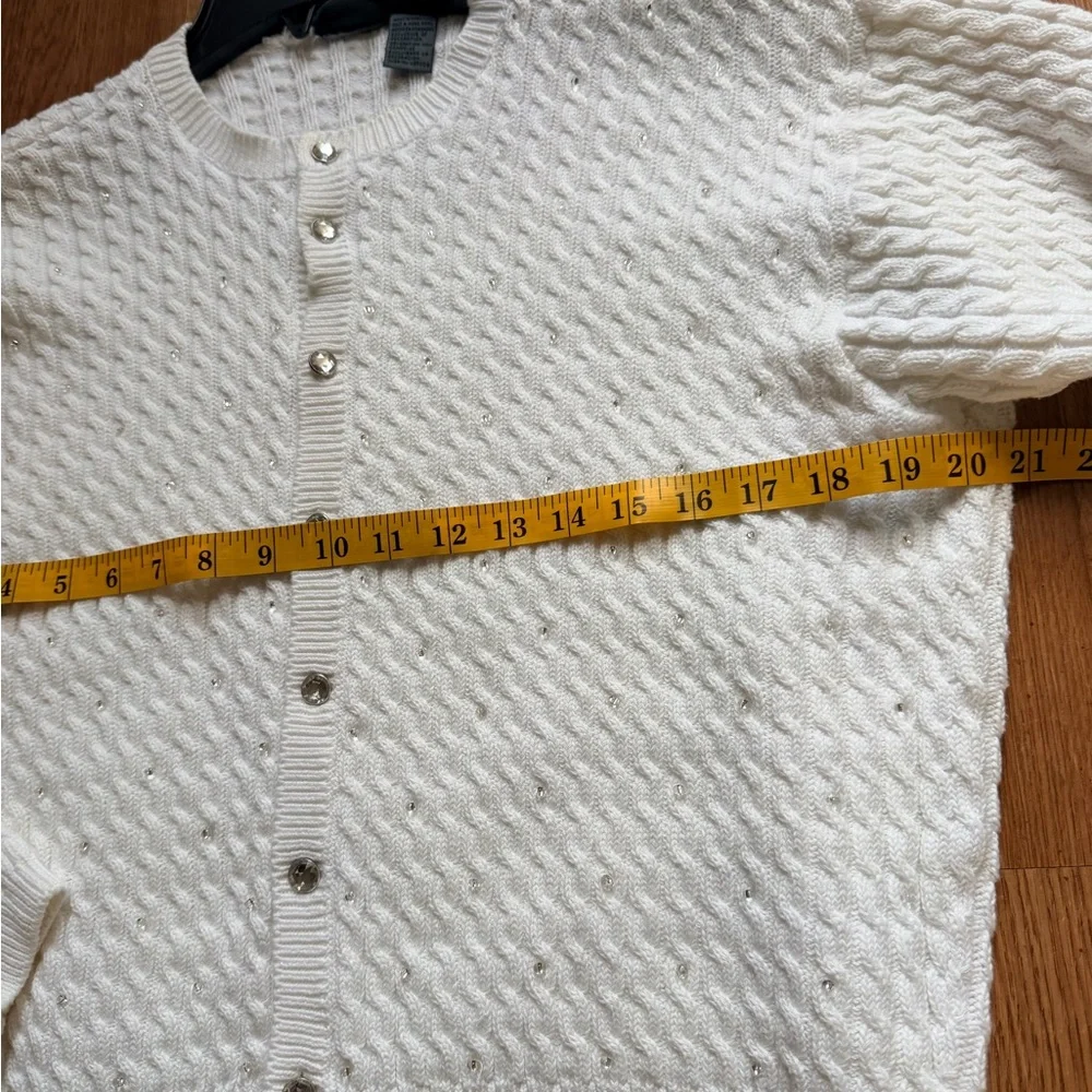 Elegant White Button-Up Cardigan Sweater - Picture 9 of 13